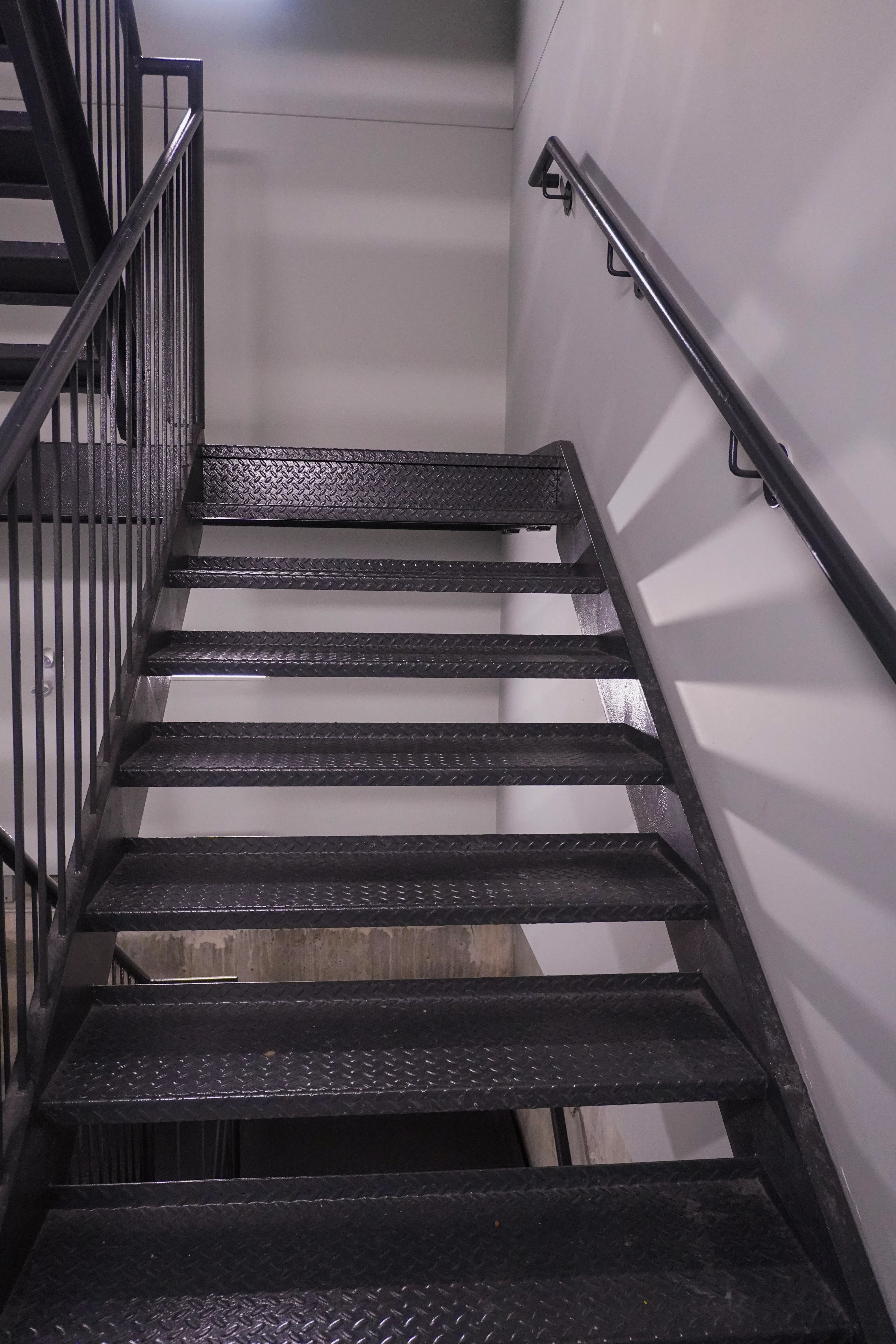 Escalier d'acier commercial — photo 2
